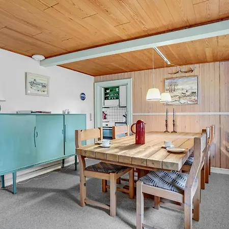 Holiday home Beautiful In With Wifi